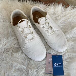 STQ White Casual Sneakers Size 9